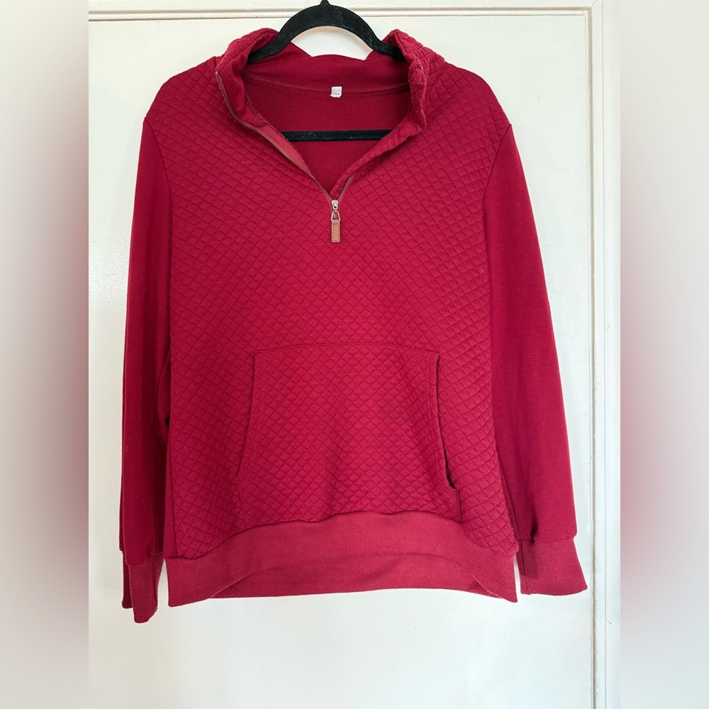Wine Quilted 1/4 Zip Pullover | Front Pocket | Size M